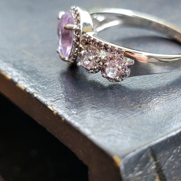 Elegant Rhodium-Plated Size 9 Twisted Band Ring with Simulated Amethyst - Picture 3 of 11